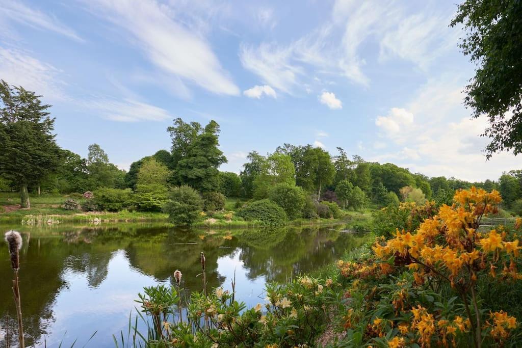 Idyllic 12 Bedroom Country Home Forres Exterior foto